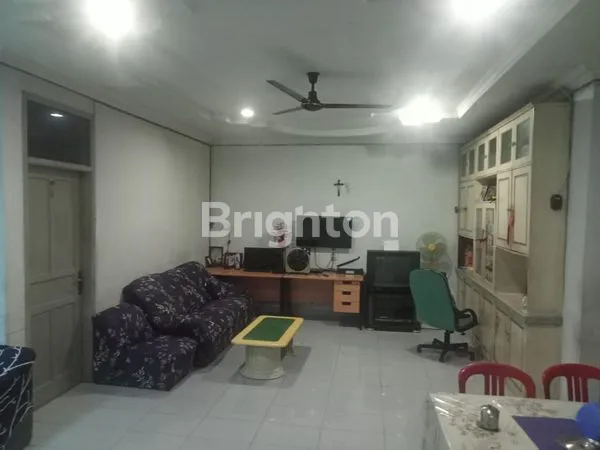 image DIJUAL RUMAH HOOK KOMPLEK DKI SUNTER – BEBAS BANJIR, LINGKUNGAN TENANG\N (5)