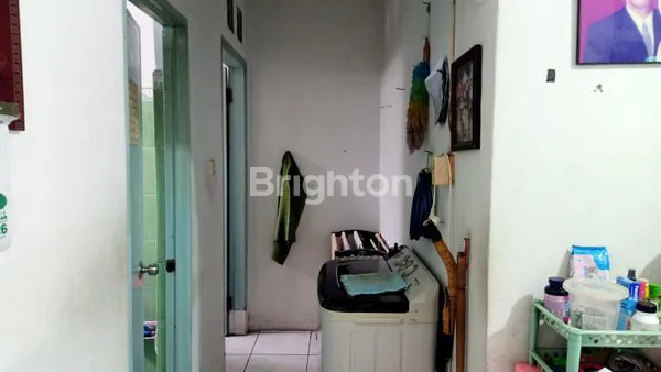 image RUMAH KLASIK BERSIH RAPI DAN STRATEGIS (5)