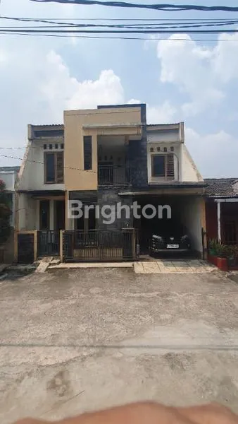 image RUMAH 2 LANTAI DI KOMPLEK KOPASSUS (1)