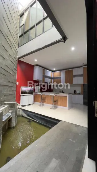 image RUMAH HOOK 2 LANTAI FULL FURNISH DI GUNUNG BATU DALAM (6)