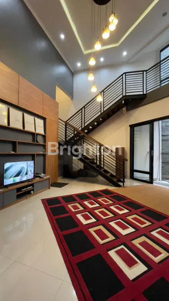 image RUMAH HOOK 2 LANTAI FULL FURNISH DI GUNUNG BATU DALAM (5)