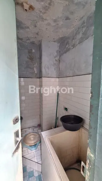 image RUKO STRATEGIS DI JL. SUNGAI POSO, 2 LANTAI (8)