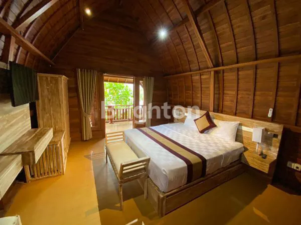 image SEWA VILLA MEWAH 4 KAMAR DI SESEH MUNGGU BALI – FULL FURNISHED, DEKAT PANTAI, LOKASI PREMIUM BADUNG (6)