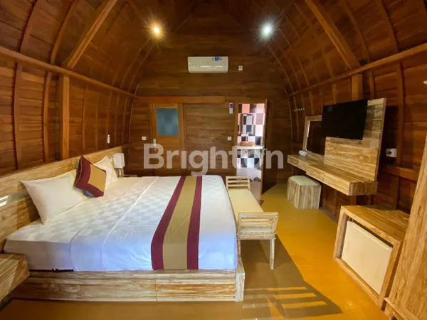 image SEWA VILLA MEWAH 4 KAMAR DI SESEH MUNGGU BALI – FULL FURNISHED, DEKAT PANTAI, LOKASI PREMIUM BADUNG (7)