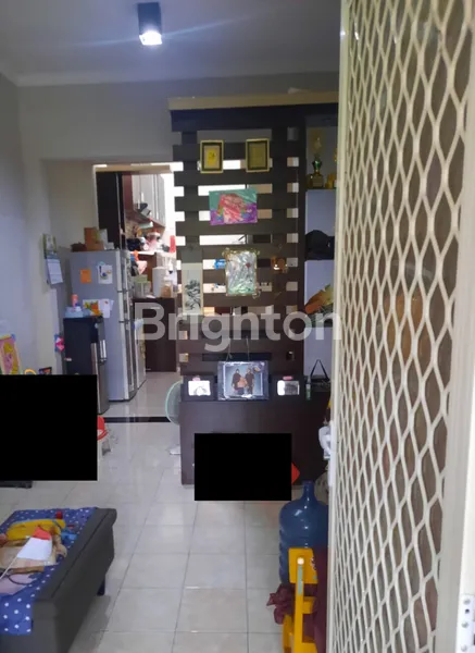 image RUMAH 1,2 LANTAI SELANGKAH KE MERR DAN AKSES MUDAH TOL JUANDA PURIMAS KUTA PARADISE GUNUNG ANYAR SURABAYA (4)