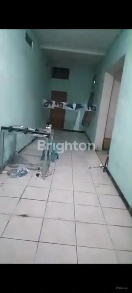 image RUMAH 2 LANTAI,AREA TAMBAKASRI,PINGGIR JALAN RAYA,SELANGKAH KE PASAR GADANG,10 MENIT MENUJU GOR (5)