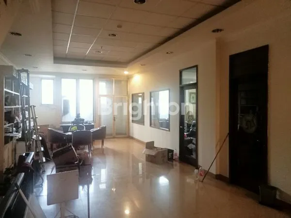 image   RUKO  GANDENG 3 LANTAI  DI PERTOKOAN REVO MALL,LOKASI STRATEGIS TERKONEKSI DENGAN LRT. HARGA NEGO !!! (8)