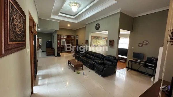 image RUMAH SEMI-FURNISH SIAP HUNI, LT 420M² DI GUNUNG BATU DALAM (3)