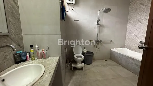 image RUMAH SEMI-FURNISH SIAP HUNI, LT 420M² DI GUNUNG BATU DALAM (8)