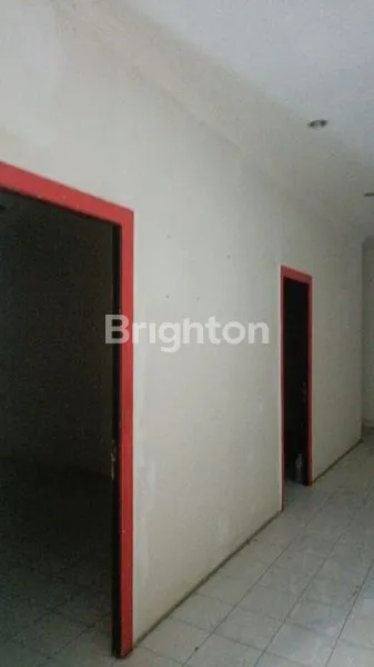 image SEWA RUKO STRATEGIS DI GATSU TENGAH, 3 LANTAI (3)