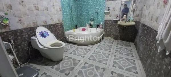 image RUMAH 2 LANTAI DI MODERNLAND TANGERANG – LUAS, LENGKAP, SIAP HUNI (7)