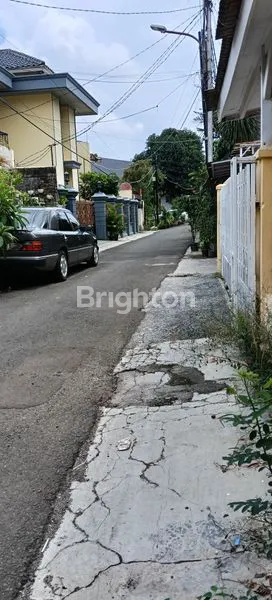 image RUMAH TEBET TIMUR LT 135M², AKSES 2 MOBIL, SHM (3)