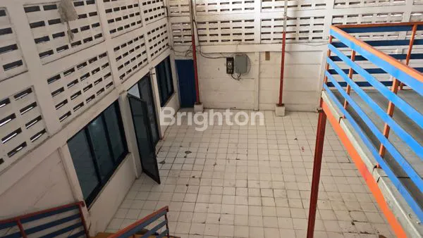 image GUDANG SERBAGUNA LUAS AKSES CONTAINER DURI KOSAMBI PETIR (8)