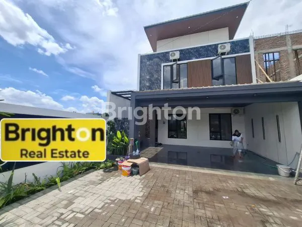 image RUMAH BARU 2 LANTAI SIAP HUNI DI NGEMPLAK YK (1)