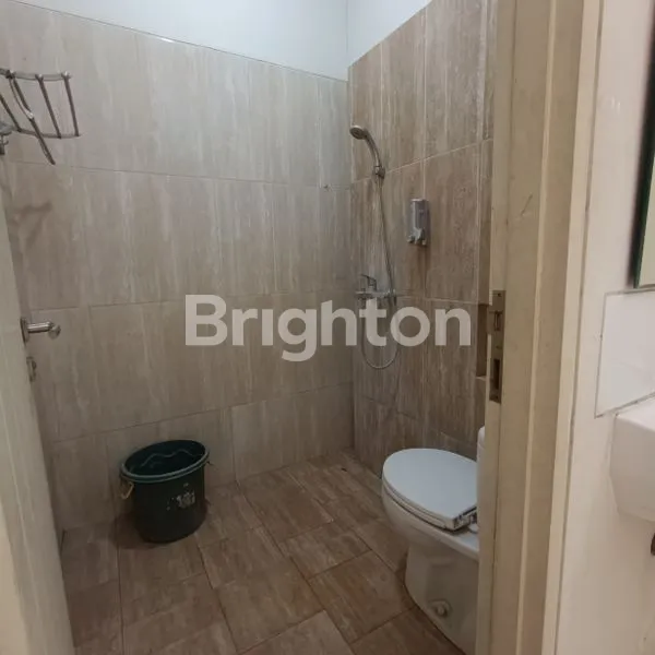 image RUMAH DISEWAKAN DI KOTA BARU PARAHYANGAN | FAVORIT KELUARGA, UDARA SEJUK & TENANG (3)