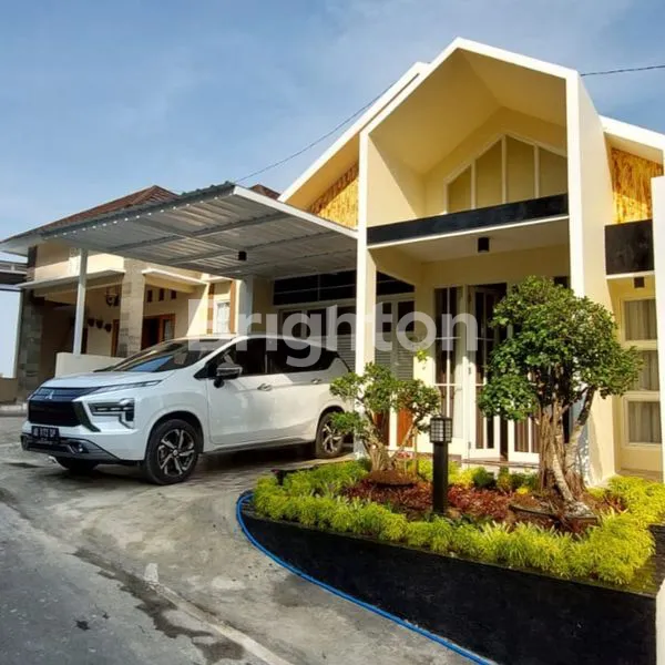 image VILLA KEMUNING FULL FURNISH, VIEW KEBUN TEH & PRIVATE POOL (1)