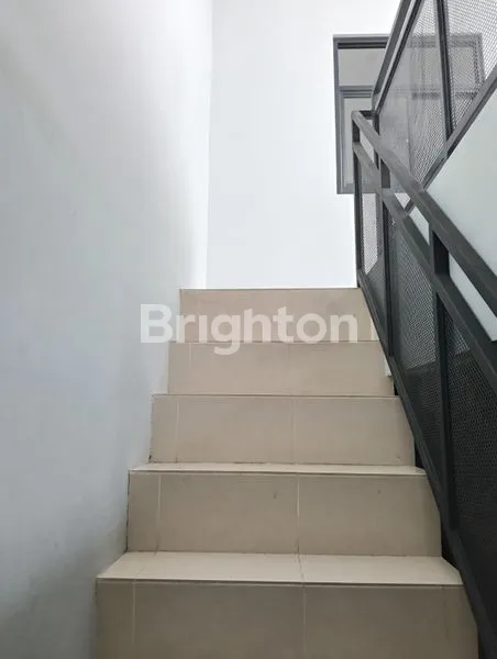 image RUMAH 2 LANTAI DI LIBERSA GARDEN DUREN JAYA BEKASI  (3)