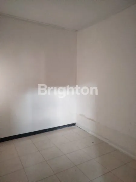 image RUMAH MODERN MINIMALIS HARGA EKONOMIS LOKASI STRATEGIS - 5 MENIT DARI BORMA KATAPANG - SIAP HUNI & BEBAS BANJIR (5)