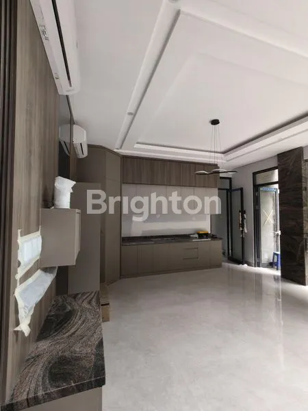 image  RUMAH MEWAH CITRALAND 3 LANTAI LIFT BARU SIAP HUNI (4)