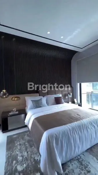 image RUMAH READY TYPE WHITNEY DELUXE DI PERUM GREENLAKE CITRALAND SINGAPORE SURABAYA BARAT (5)