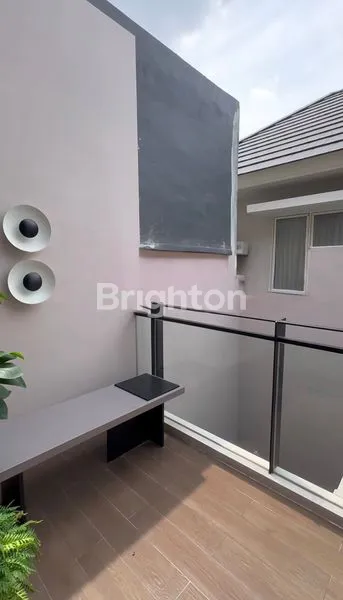 image RUMAH READY TYPE WHITNEY DELUXE DI PERUM GREENLAKE CITRALAND SINGAPORE SURABAYA BARAT (6)