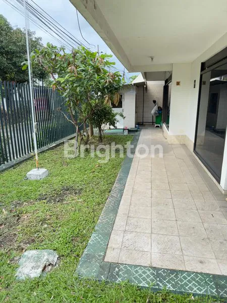 image RUMAH LT 296M DEKAT MIE GACOAN DAN BEBERAPA KAMPUS DI KARANGBESUKI KOTA MALANG (6)