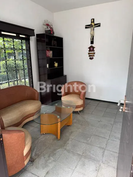 image RUMAH LT 296M DEKAT MIE GACOAN DAN BEBERAPA KAMPUS DI KARANGBESUKI KOTA MALANG (7)