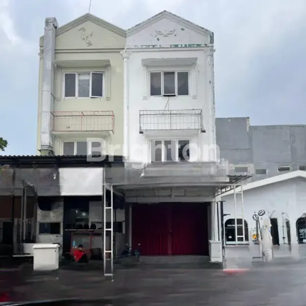 image RUKO GWALK DEKAT KAMPUS UC, DEKAT GEREJA, DEKAT RUKO TAMAN GAPURA, GWALK DEKAT KAMPUS UC, DEKAT GEREJA, DEKAT LONTAR LONTAR  (1)