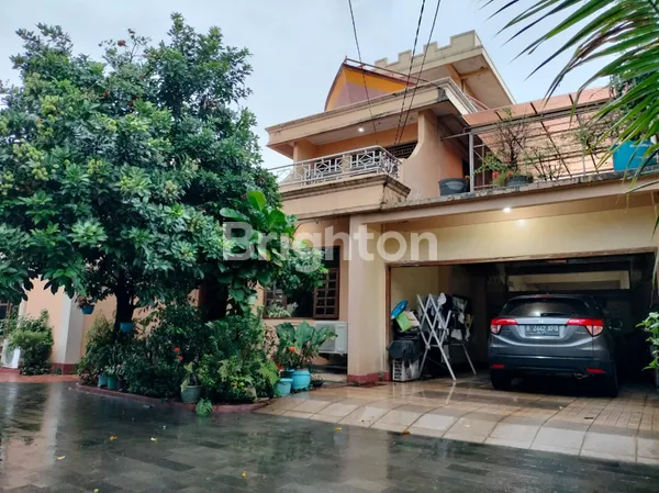 image RUMAH DI JL. TIM ASIH WIBAWA MUKTI 2, JATIASIH BEKASI, SHM, LT:860M, LB:500, KM: 5, KT: 4, NYAMAN, ASRI, BEBAS BANJIR DAN LOKASI STRATEGIS (1)