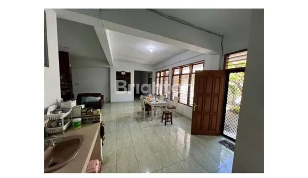 image DIJUAL RUKO STRATEGIS 2,5 LANTAI, SHM LENGKAP, DENPASAR BARAT (2)