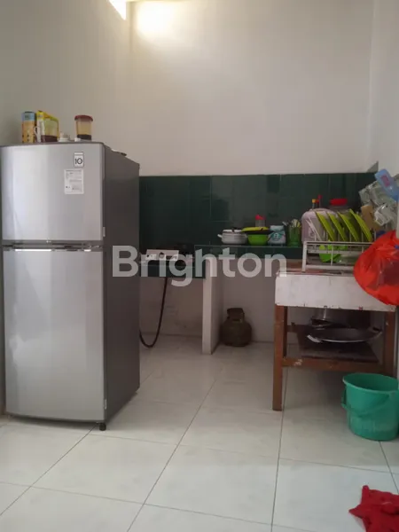 image RUMAH STRATEGIS LINGKUNGAN AMAN DAN NYAMAN SEMOLOWARU ELOK DEKAT NGINDEN KLAMPIS MANYAR ARAYA KEPUTIH MERR KEDUNG BARUK NIRWANA  (5)