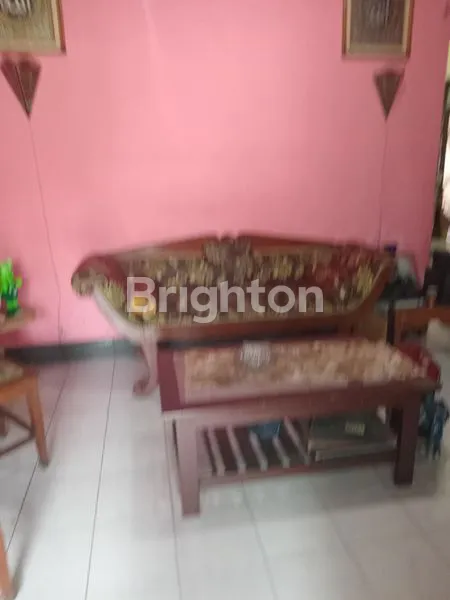 image RUMAH 2 LANTAI SHM, LT 270M² DI SERENGAN SOLO (6)