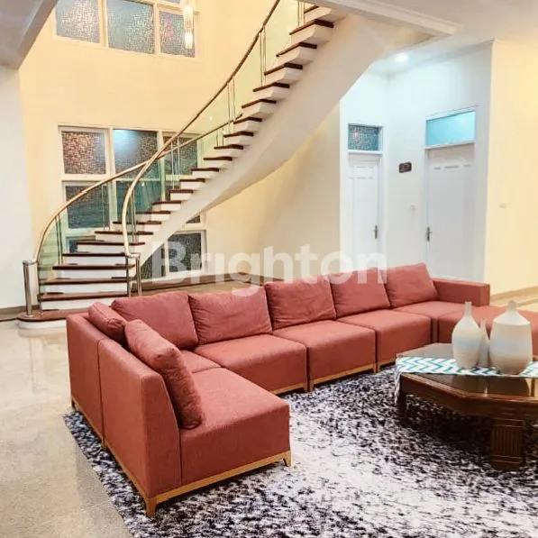 image RUMAH MEWAH CANTIK DI MERUYA JAKARTA BARAT  (1)