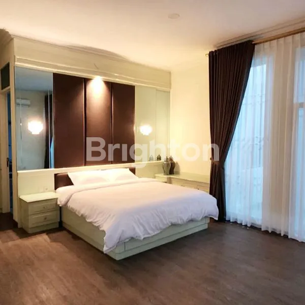 image RUMAH MEWAH CANTIK DI MERUYA JAKARTA BARAT  (3)