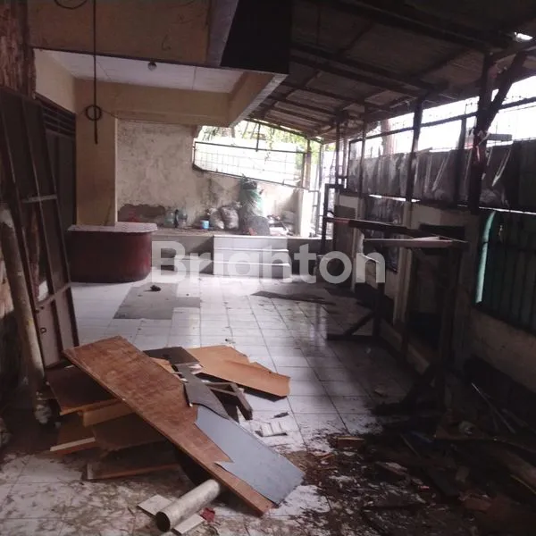 image RUMAH TUA JELAMBAR (4)