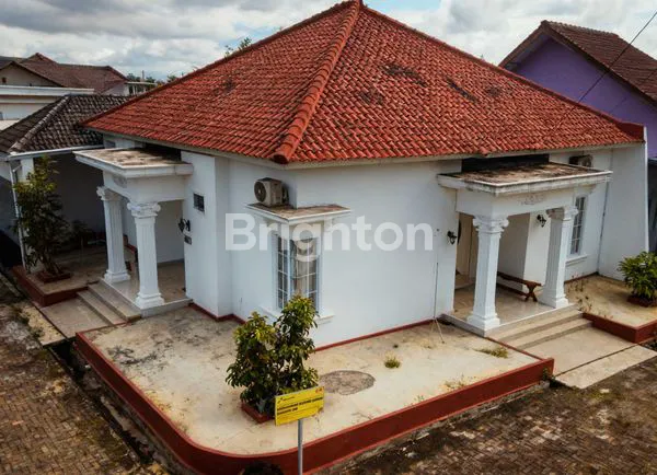 image DIJUAL RUMAH STRATEGIS DI SUKARAME, LT 221M² LB 140M² (1)