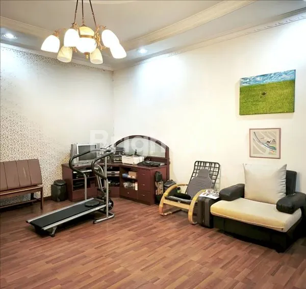 image • KOMPLEK VILLA MAKMUR INDAH, JL. MAKMUR. HANYA 200 METER DARI JL. ADAM MALIK (7)