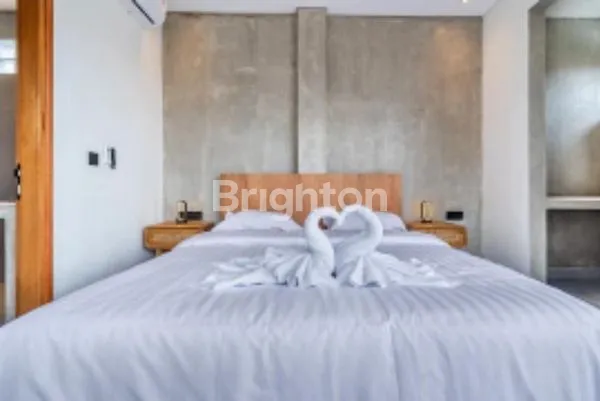 image LUXURY  3BR VILLA 450M TO LEGIAN BEACH, WALK-IN LIVING (1)