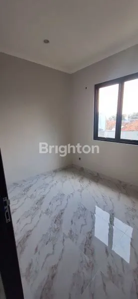 image RUMAH STRATEGIS DI JURANG MANGU, LT 75 LB 90, 3 KT (2)