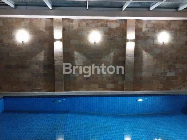 image RUMAH SIAP HUNI, KOLAM RENANG PRIBADI DI KEMANG (8)