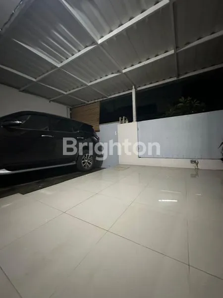 image RUMAH SIAP HUNI, KOLAM RENANG PRIBADI DI KEMANG (6)