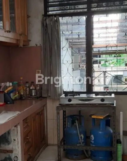 image RUMAH DI JUAL DI PETUKANGAN JAKUT (3)