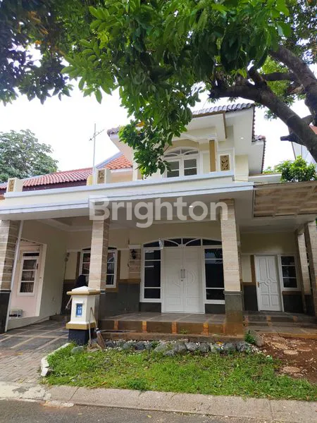 image RUMAH 2 LANTAI LT 133 DI KOTA WISATA CIBUBUR (1)