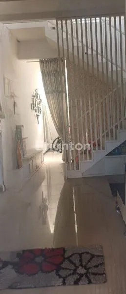 image RUMAH 2 LANTAI SIAP HUNI 5 MENIT KE UNIVERSITAS BRAWIJAYA & SEKOLAH HWA IND (6)