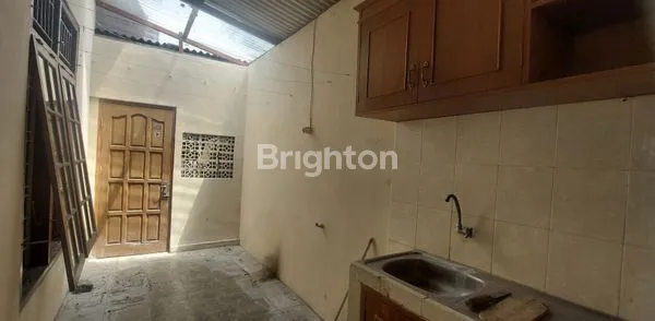 image RUMAH GRIYA YASA GENTAN  3+1KT, LT 168M2 (5)