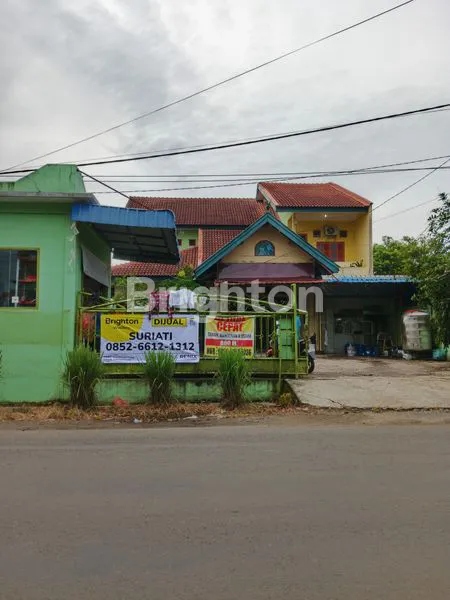 image RUMAH STRATEGIS DENGAN 3 USAHA MENGUNTUNGKAN (8)