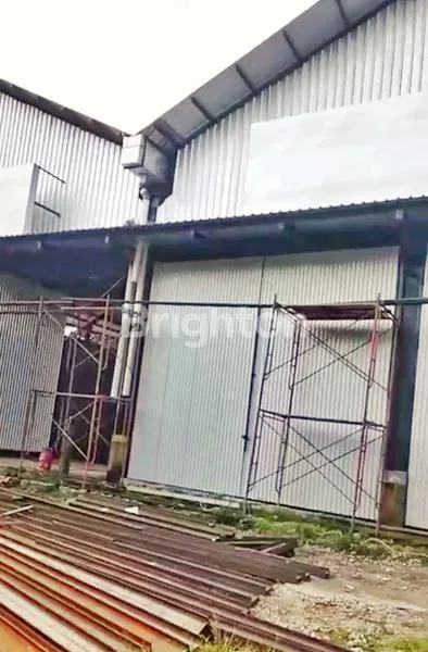 image GUDANG BARU SELUAS 1.296 M2 DENGAN BANGUNAN YANG KUAT & KOKOH, SIAP OPERASIONAL DI LOKASI STRATEGIS BYPASS IB MANTRA - KERAMAS, GIANYAR, BALI (7)
