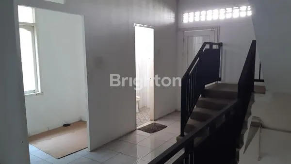 image RUKO DISEWAKAN, LETAK DAN POSISI PERSIS DI  JALAN BESAR MT HARYONO . (6)