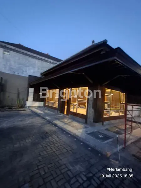 image RUMAH MEWAH SIAP HUNI DI BYPASS SUWUNG, DENPASAR SELATAN (8)