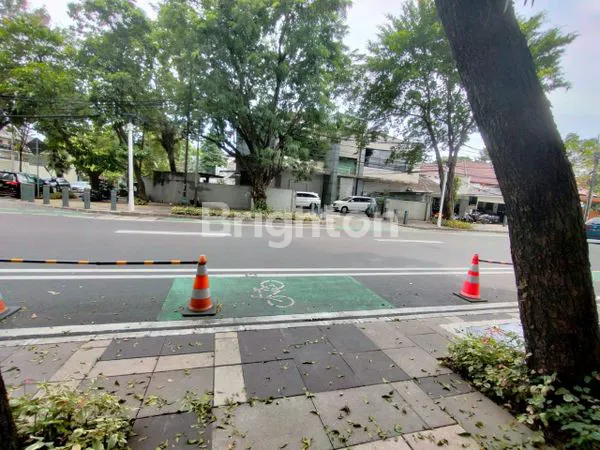 image TANAH STRATEGIS DI JALAN SENOPATI RAYA JAKARTA SELATAN (2)